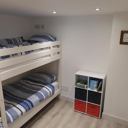 Fabulous Ground Floor Apt Adjacent To Beach Роснейґр Екстер'єр фото